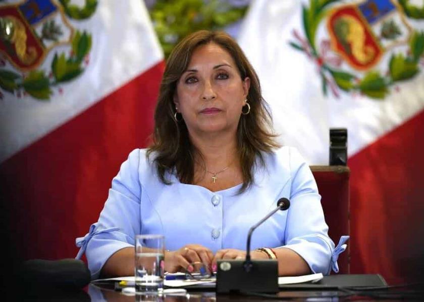 Dina Boluarte, presidenta de Perú / Foto: AP