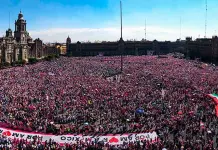 Convocatoria de X&oacute;chitl G&aacute;lvez a marcha en el Z&oacute;calo