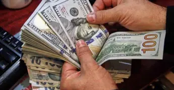 Caen remesas 16.2% ante redadas en EU