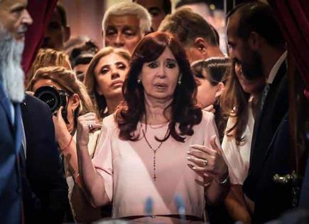 Cristina Fernández urge a que se publiquen las actas electorales en Venezuela
