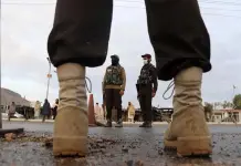 Los taLos talibanes destruyen 21 mil instrumentos musicales en su cruzada contra el viciolibanes destruyen 21.000 instrumentos musicales en su cruzada contra el vicio