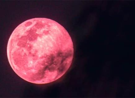 La Luna Rosa: belleza astronómica y cultural
