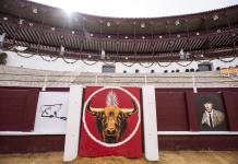 Una treintena de obras engalanan una corrida de toros picassiana en España