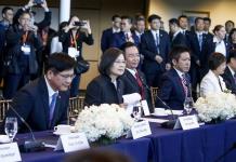 Presidenta de Taiwán sostiene reunión de alto nivel en EEUU