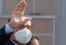Berlusconi responde bien al tratamiento, dice su médico