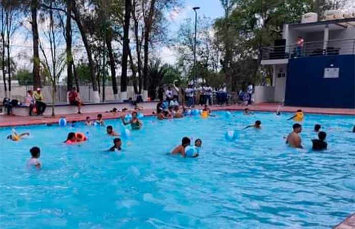 Abren al público las albercas del Recreativo