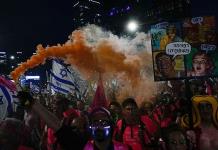 Más de 250,000 se vuelven a manifestar en Israel contra la reforma judicial