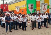 Bloquea el MHD la calle Hidalgo