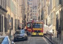 Sospechan de una explosión de gas en derrumbe de edificio en Marsella