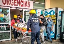 Rescatan del fondo de un barranco a turista