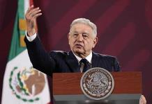 López Obrador niega riesgo a inversión por reforma minera