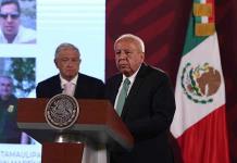 La FGR va contra titular de Migración