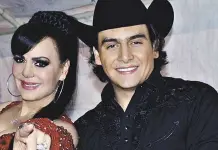 Maribel Guardia Rinde Emotivo Homenaje a su Hijo Julián en el Día del Padre Maribel Guardia Rinde Emotivo Homenaje a su Hijo Julián en el Día del Padre
