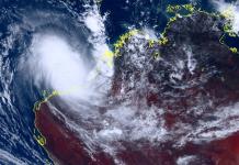 Ciclón de categoría 5 azota costa noroeste de Australia