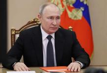Putin autoriza notificación en línea de alistamiento militar
