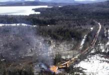Maine: Inicia limpieza de vías tras descarrilamiento de tren