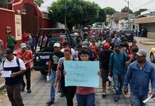 Migrantes en Tapachula denuncian acoso de la policía previo a protesta