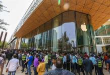 Apple abre su primera tienda física en la India