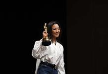 La actriz Michelle Yeoh: Una mujer ordinaria puede ser una superheroína