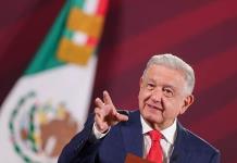 ¿Y qué? ¿cuál es el problema?”, dice AMLO sobre viajes de Sandoval