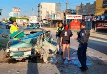 Conductor resulta lesionado en accidente vial en la Salvador Nava