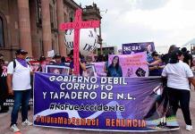 Padres de Debanhi Escobar dicen tener información de feminicidas de su hija