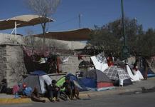Juez procesa a militar por muertes en centro de migrantes