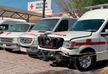 Le pega dos ambulancias de la Cruz Roja y cafre se da a la fuga