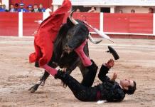El torero Arturo Macías sufre cornada que le perforó el pulmón