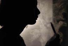 Australia emprende campaña contra cigarrillos y vapeadores
