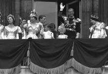 ¿Cómo fue la cobertura noticiosa de la agencia AP en la coronación de la reina Isabel II, antes de internet?