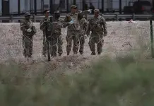 Negligencia de autoridades de Texas en tragedia fronteriza