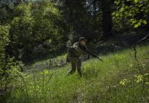 Soldados ucranianos se preparan para ofensiva contra Rusia