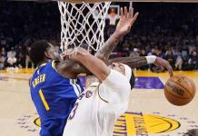LeBron y Lakers arrollan a Warriors y recuperan ventaja