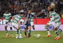 Cae el campeón en penaltis, Santos avanza a la Liguilla