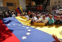El diálogo en México es la única forma de normalizar la economía venezolana, dice opositor