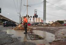 Reportan numerosas incidencias por lluvias en la capital y Soledad