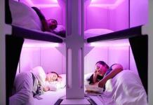 Dormir en litera en un vuelo de larga distancia costará entre 65 y 95 dólares la hora