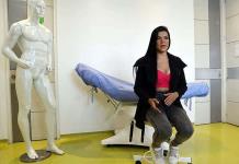 Sin senos sí hay paraíso: Cuando retirar prótesis mamarias devuelve la vida
