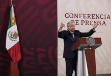 AMLO dice que polleros cobran 10,000 dólares