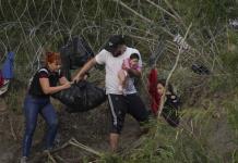 Migrantes intentan cruzar a EEUU antes del fin del Título 42 (Fotos)