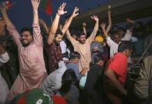 Por qué el arresto de Khan podría arrojar a Pakistán al caos