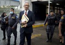 Tras encarcelamiento y juicio de su presidente, El Periódico anuncia su cierre en Guatemala