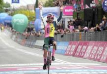 Roglic recupera terreno en el Giro; Healy gana la octava etapa