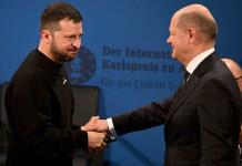 La contraofensiva no pretende atacar territorio ruso, asegura Zelenskyy en Berlín