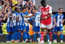 Brighton derrota al Arsenal y sirve en bandeja la Premier League al City