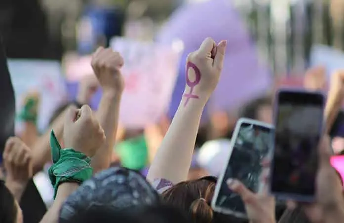 Colectivas feministas alistan manifestaciones en San Lázaro y la SCJN