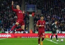 El Liverpool golea y hunde al Leicester