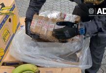 Hallan cocaína en carga de bananas en Italia