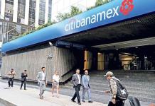Banca en México descarta injerencia de López Obrador en proceso de venta de Banamex